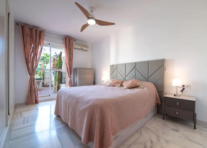 2br, Lorcrimar 4 Puerto Banús Marbella