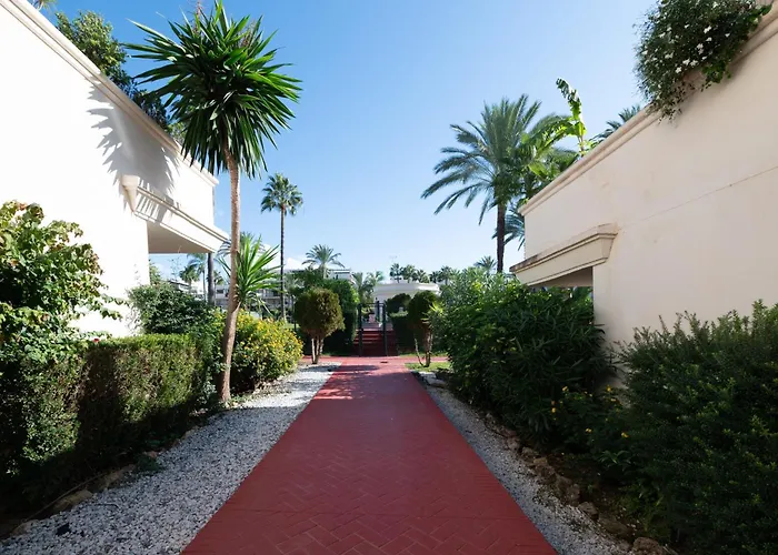 2br, Lorcrimar 4 Puerto Banus Appartement Marbellac