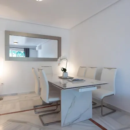 아파트 2br, Lorcrimar 4 Puerto Banus