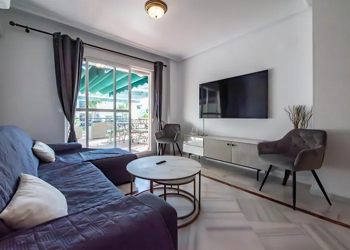 2br, Lorcrimar 4 Puerto Banus